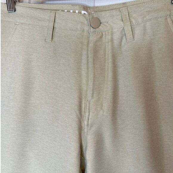 HURLEY Hybrid Walk-Shorts Water Repellant Shorts in Beige Men's 30 Waist - Picture 6 of 10